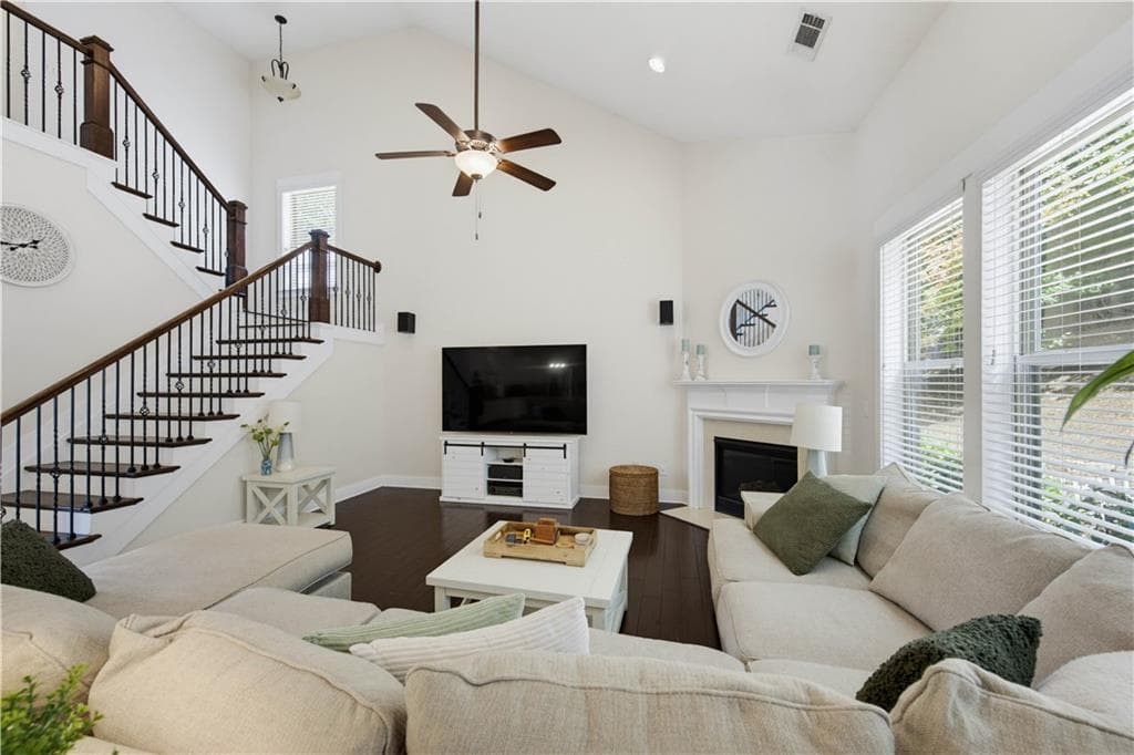 4 bedroom, 4 bathroom, 3,972 sq ft single family residence for sale at 12269 Ferncreek Drive, Alpharetta, GA 30004 — photo 7