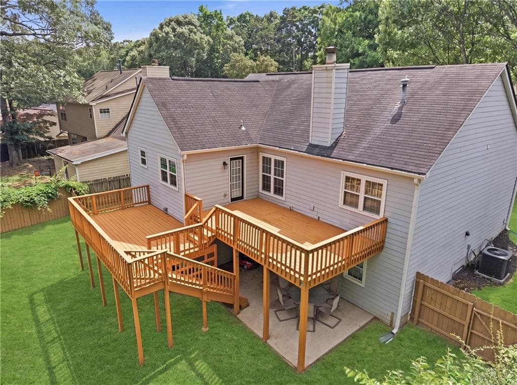 5 bedroom, 3 bathroom, 3,022 sq ft single family residence for sale at 4281 Meadow Drive, Duluth, GA 30096 — photo 6