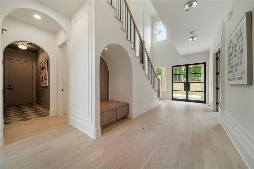 5 bedroom, 5 bathroom, 6,667 sq ft single family residence for sale at 210 Simonton Road, Lawrenceville, GA 30046 — photo 7