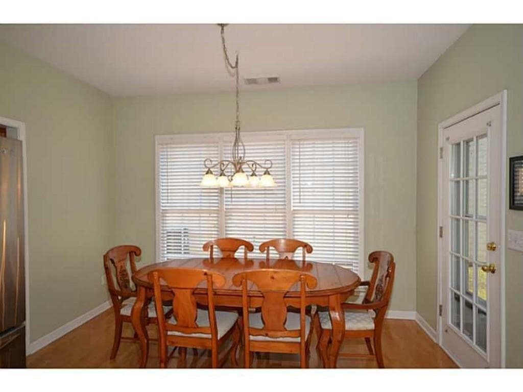 4 bedroom, 4 bathroom, 3,169 sq ft single family residence for rent at 2803 Stillwater Park Drive, Marietta, GA 30066 for $3,100 a month — photo 3