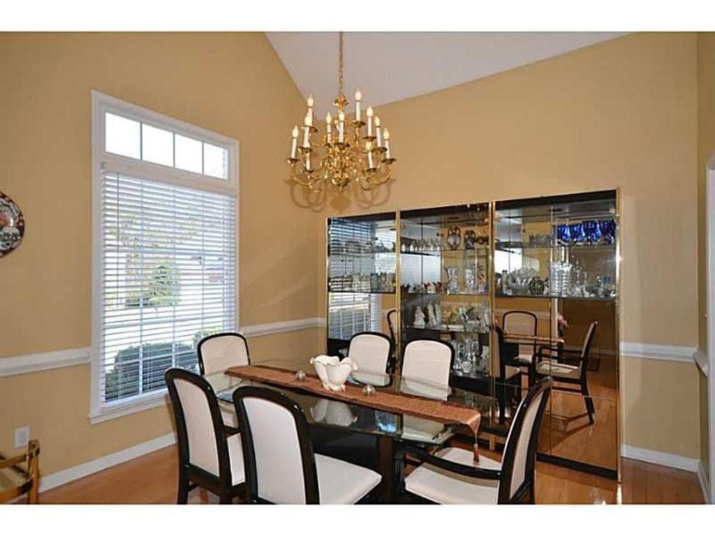 4 bedroom, 4 bathroom, 3,169 sq ft single family residence for rent at 2803 Stillwater Park Drive, Marietta, GA 30066 for $3,100 a month — photo 4