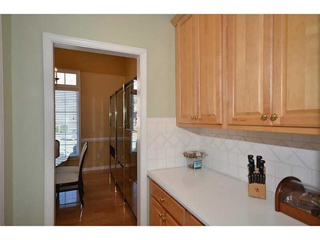 4 bedroom, 4 bathroom, 3,169 sq ft single family residence for rent at 2803 Stillwater Park Drive, Marietta, GA 30066 for $3,100 a month — photo 9