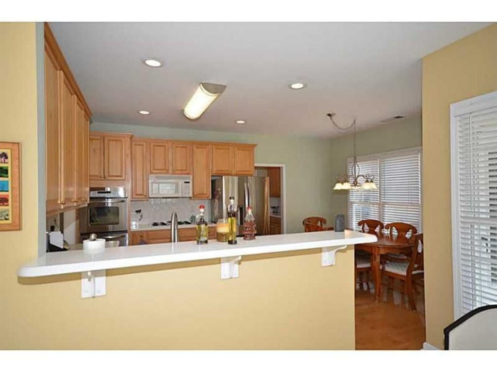 4 bedroom, 4 bathroom, 3,169 sq ft single family residence for rent at 2803 Stillwater Park Drive, Marietta, GA 30066 for $3,100 a month — photo 10