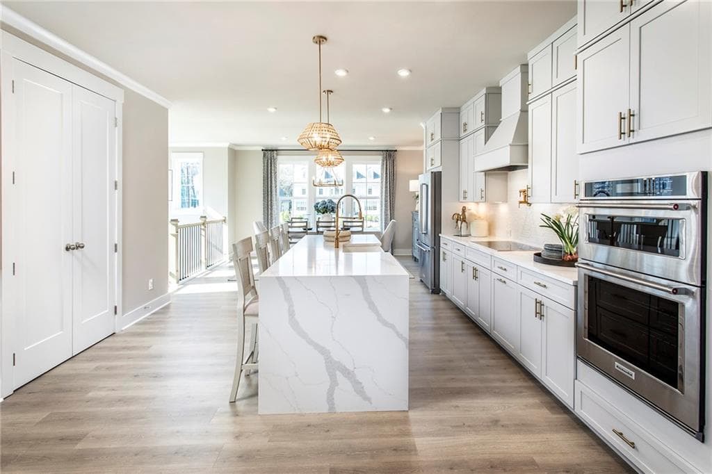 3 bedroom, 4 bathroom, 2,421 sq ft townhouse for sale at 117 Bridgecrest Road, Roswell, GA 30075 — photo 7