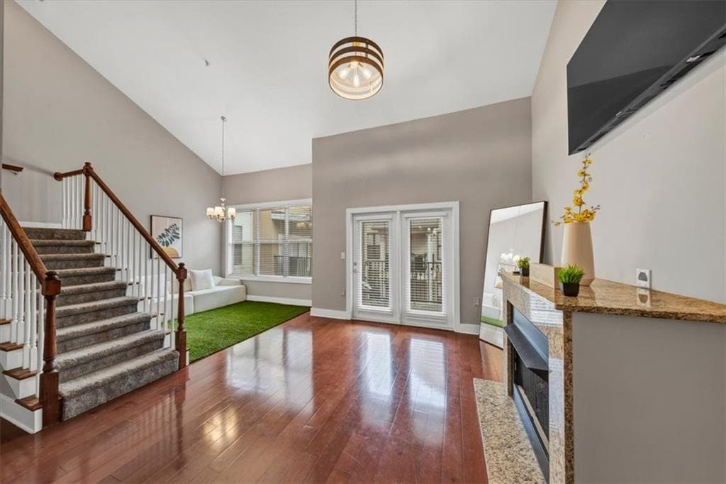 1 bedroom, 2 bathroom, 812 sq ft condominium for sale at 799 Hammond Drive 406, Sandy Springs, GA 30328 — photo 7