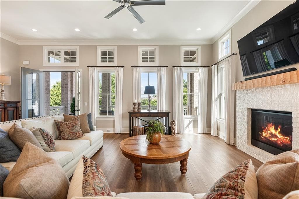 4 bedroom, 4 bathroom, 3,642 sq ft townhouse for sale at 2029 Heritage Walk, Milton, GA 30004 — photo 3