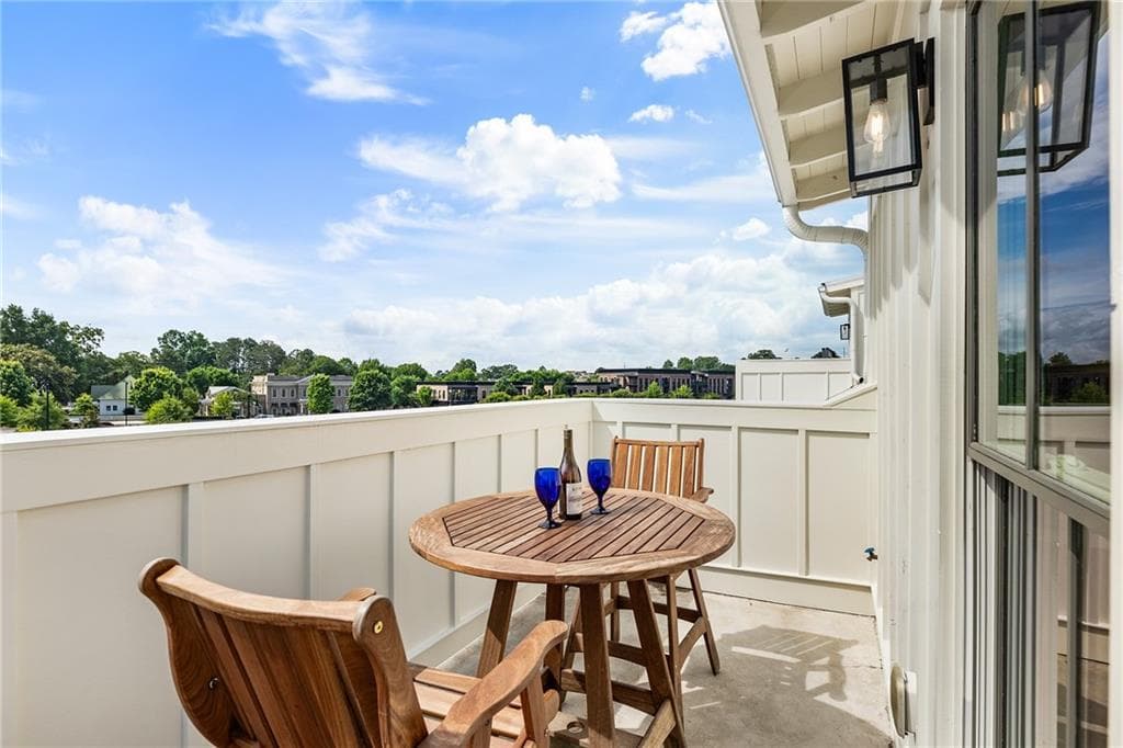 4 bedroom, 4 bathroom, 3,642 sq ft townhouse for sale at 2029 Heritage Walk, Milton, GA 30004 — photo 6