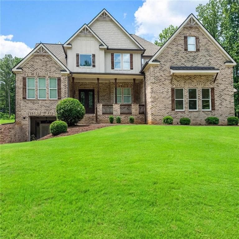 6 bedroom, 4 bathroom, 5,462 sq ft single family residence for sale at 3574 Graycliff Rd, Snellville, GA 30039