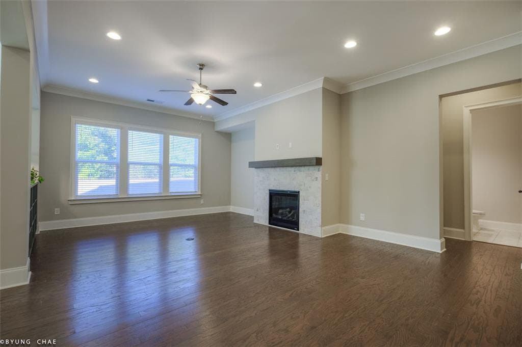 6 bedroom, 5 bathroom, 4,141 sq ft single family residence for sale at 5048 Dinant Drive, Johns Creek, GA 30022 — photo 9