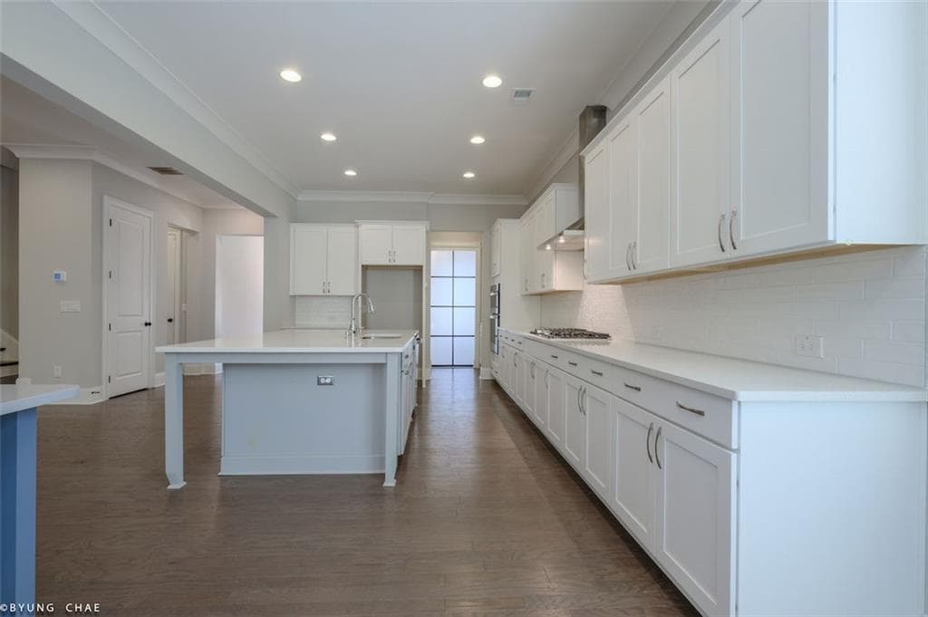6 bedroom, 5 bathroom, 4,141 sq ft single family residence for sale at 5048 Dinant Drive, Johns Creek, GA 30022 — photo 10