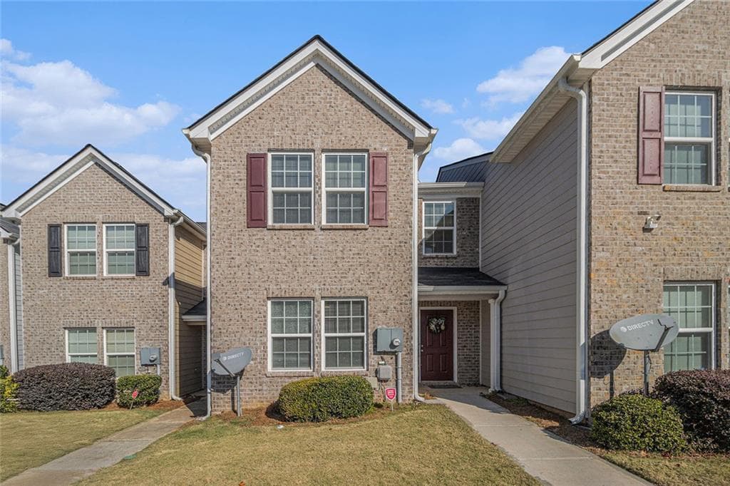 3 bedroom, 3 bathroom, 1,728 sq ft townhouse for sale at 6257 Ellenwood Drive, Rex, GA 30273 — photo 1 of 48