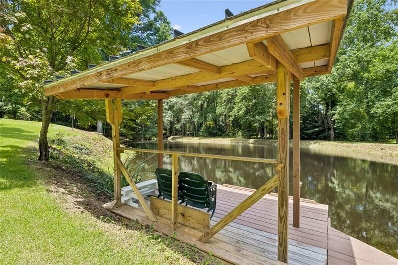 4 bedroom, 4 bathroom, 2,888 sq ft single family residence under contract at 1655 Rockdale Circle, Snellville, GA 30078 — photo 5