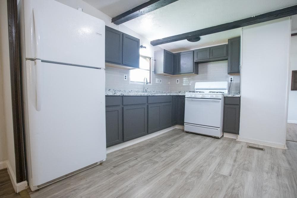 2 bedroom, 2 bathroom, 1,100 sq ft single family residence for rent at 153 Commerce Lane, Ball Ground, GA 30107 for $1,500 a month — photo 3