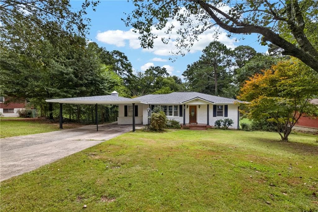 3 bedroom, 2 bathroom, 1,718 sq ft single family residence for sale at 349 Virginia Place, Marietta, GA 30067 — photo 4