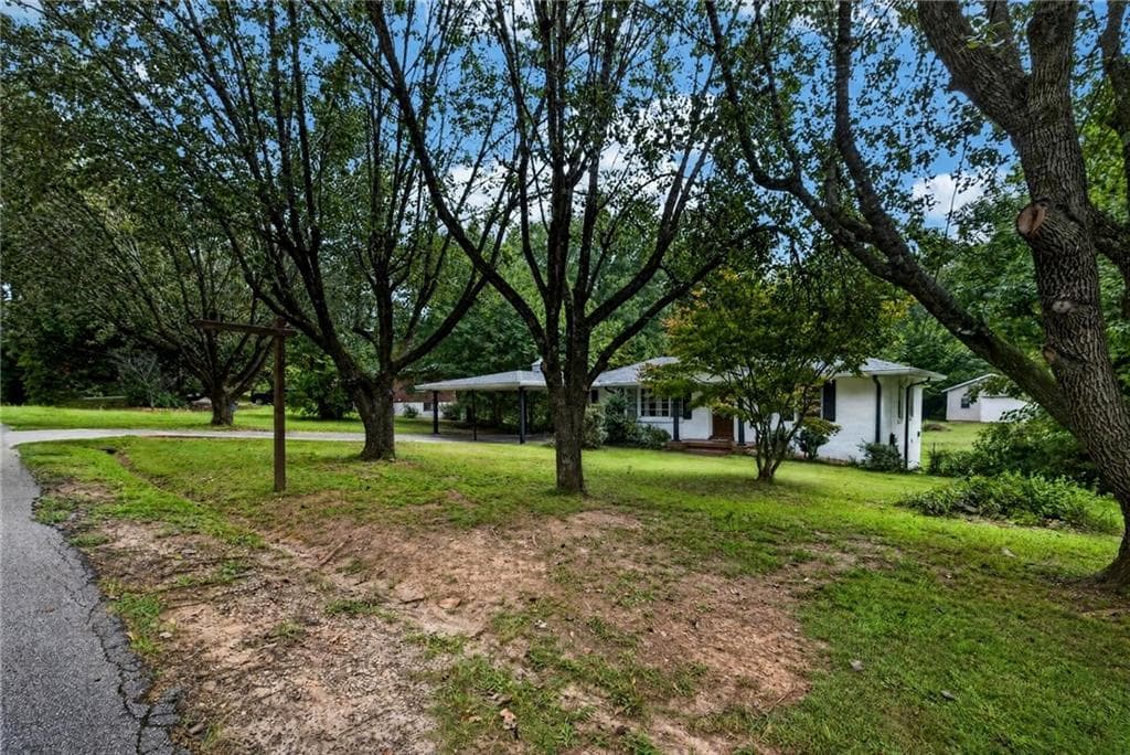3 bedroom, 2 bathroom, 1,718 sq ft single family residence for sale at 349 Virginia Place, Marietta, GA 30067 — photo 6