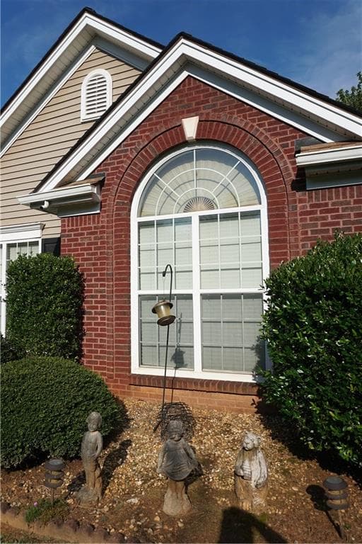 4 bedroom, 2 bathroom, 2,124 sq ft single family residence for sale at 1603 Leather Lake Court, Lawrenceville, GA 30043 — photo 3