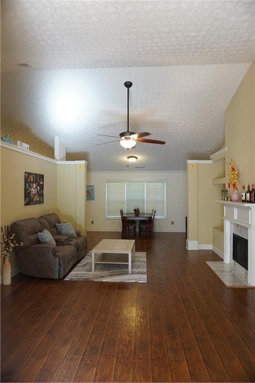 4 bedroom, 2 bathroom, 2,124 sq ft single family residence for sale at 1603 Leather Lake Court, Lawrenceville, GA 30043 — photo 5