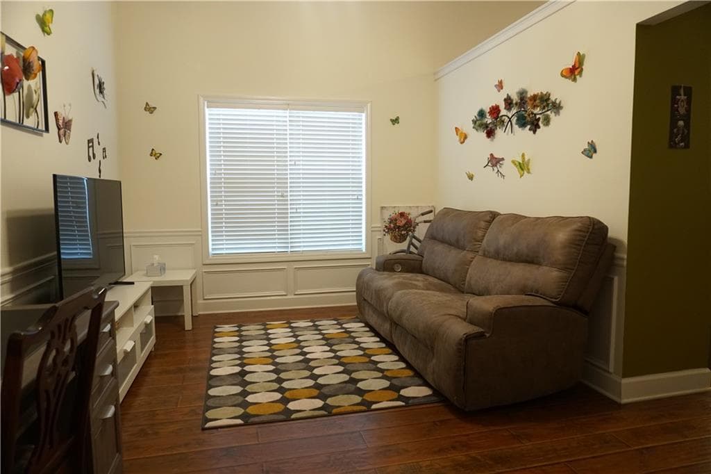 4 bedroom, 2 bathroom, 2,124 sq ft single family residence for sale at 1603 Leather Lake Court, Lawrenceville, GA 30043 — photo 8