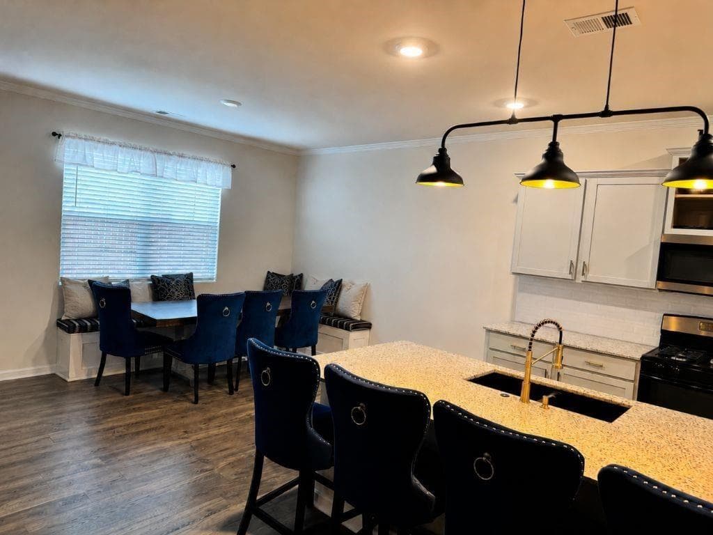 4 bedroom, 2 bathroom, 2,277 sq ft single family residence for sale at 183 Durana Way, Dallas, GA 30132 — photo 4