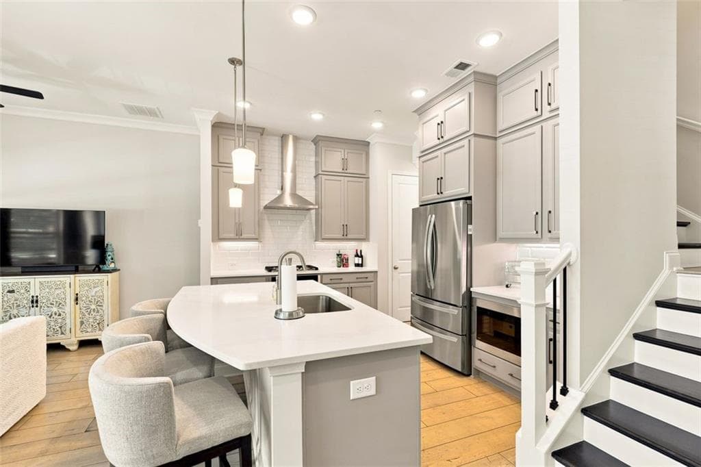 3 bedroom, 3 bathroom, 2,108 sq ft single family residence under contract at 1097 Kirkland Circle, Smyrna, GA 30080 — photo 3