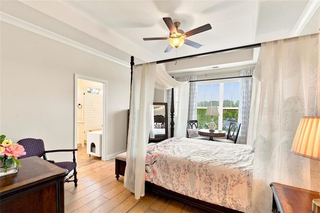 3 bedroom, 3 bathroom, 2,108 sq ft single family residence under contract at 1097 Kirkland Circle, Smyrna, GA 30080 — photo 8