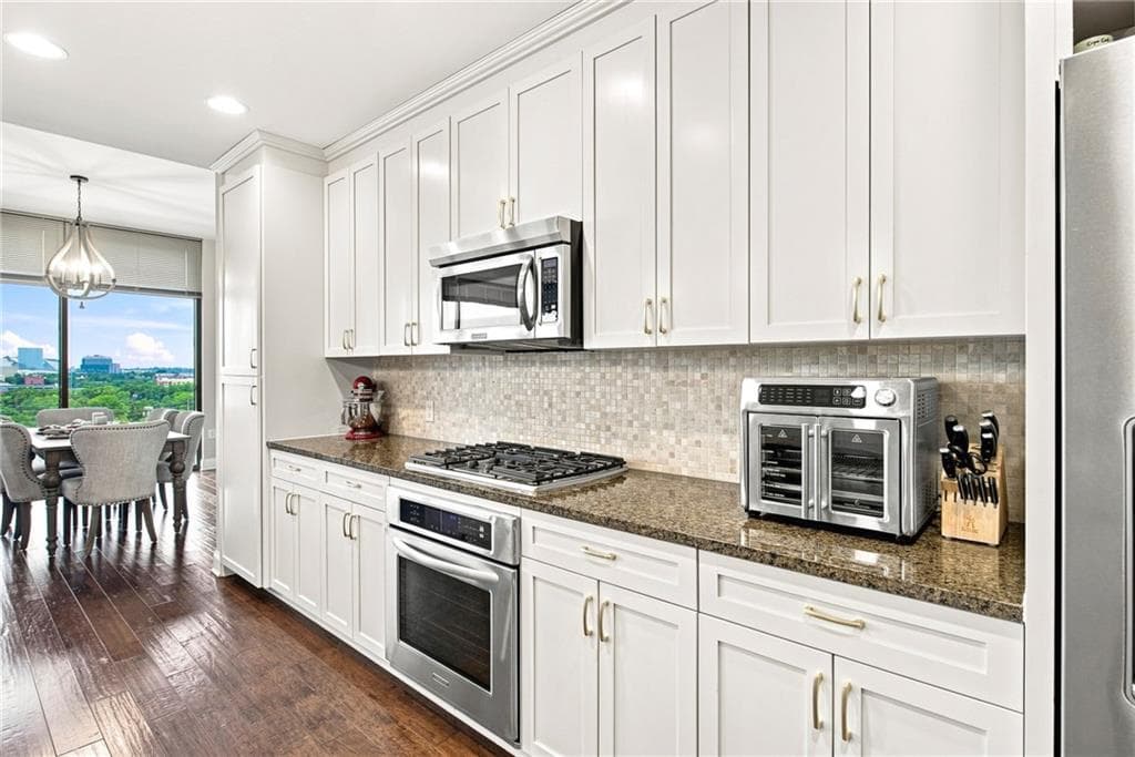 2 bedroom, 3 bathroom, 1,830 sq ft condominium for rent at 270 17th Street 1803, Atlanta, GA 30363 for $4,500 a month — photo 6