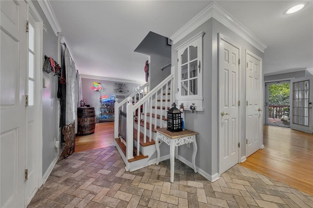 4 bedroom, 4 bathroom, 2,137 sq ft single family residence under contract at 330 Justin Drive, Woodstock, GA 30188 — photo 7