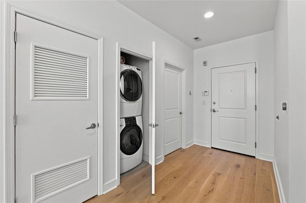 2 bedroom, 3 bathroom, 1,512 sq ft condominium for rent at 950 W Peachtree Street 2009, Atlanta, GA 30309 for $4,000 a month — photo 5