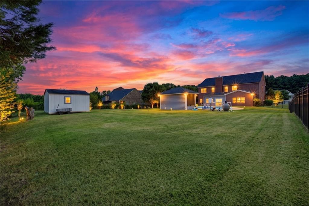 5 bedroom, 4 bathroom, 4,553 sq ft single family residence for sale at 153 Hilda Way, Mcdonough, GA 30252 — photo 5