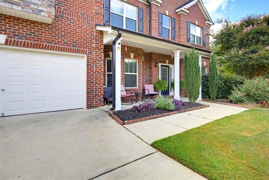 5 bedroom, 4 bathroom, 4,553 sq ft single family residence for sale at 153 Hilda Way, Mcdonough, GA 30252 — photo 7