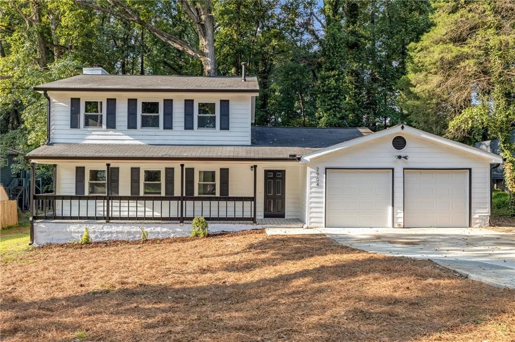 4 bedroom, 3 bathroom, 1,690 sq ft single family residence for sale at 2904 Wood Hollow Lane, Jonesboro, GA 30236