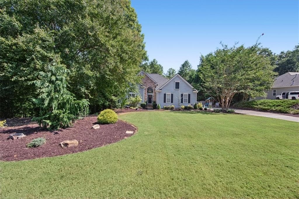 5 bedroom, 3 bathroom, 2,287 sq ft single family residence for sale at 149 Preserve Parkway, Ball Ground, GA 30107 — photo 2