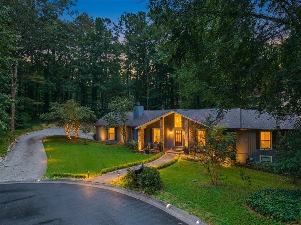 5 bedroom, 3 bathroom, 3,640 sq ft single family residence under contract at 4358 Inverary Walk, Roswell, GA 30075