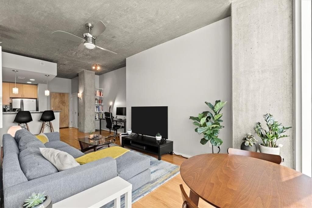 1 bedroom, 1 bathroom, 744 sq ft condominium for rent at 860 Peachtree Street 1506, Atlanta, GA 30308 for $2,000 a month — photo 9