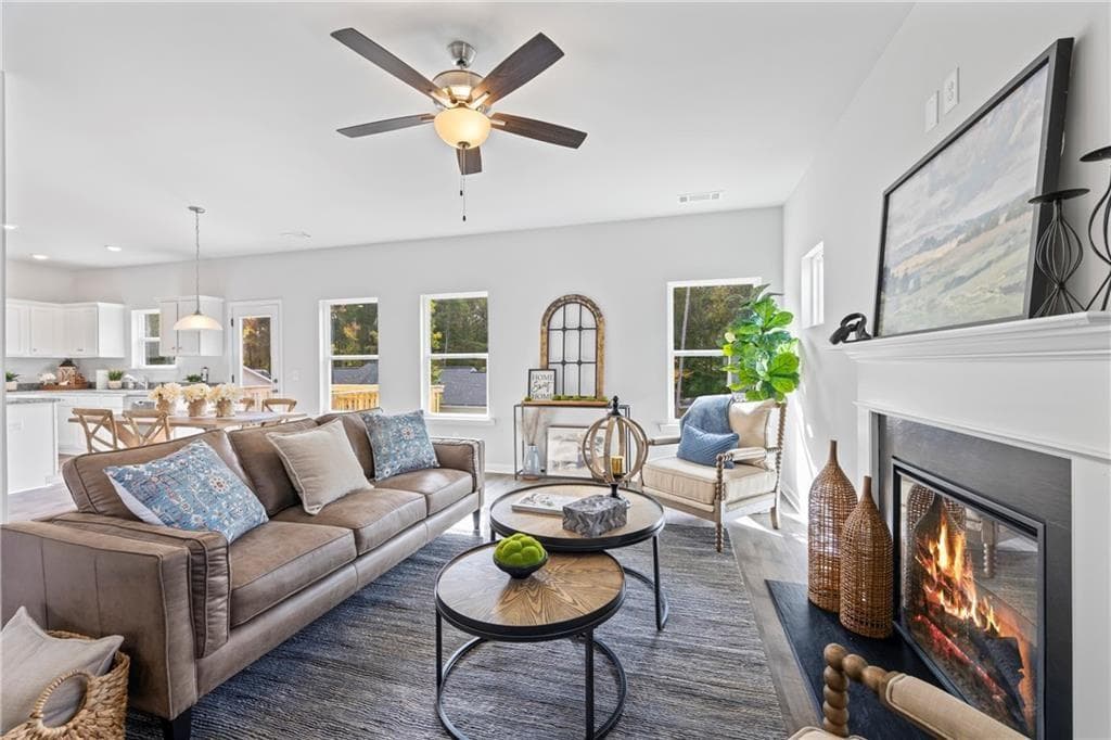 3 bedroom, 3 bathroom, 1,742 sq ft single family residence under contract at 5 Water Oak Way, Crawford, GA 30630 — photo 6