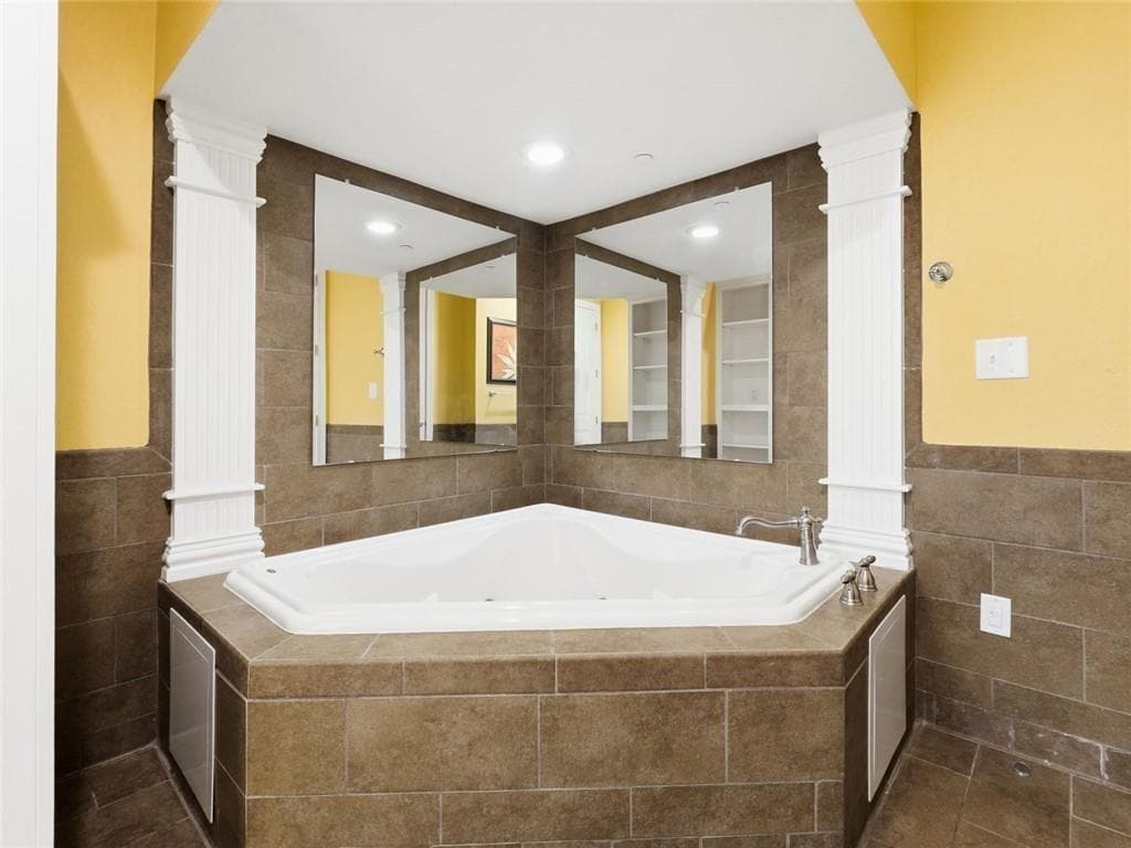 2 bedroom, 2 bathroom, 1,312 sq ft condominium for rent at 200 Apple Seed Court 131, Clarkesville, GA 30523 for $1,550 a month — photo 9