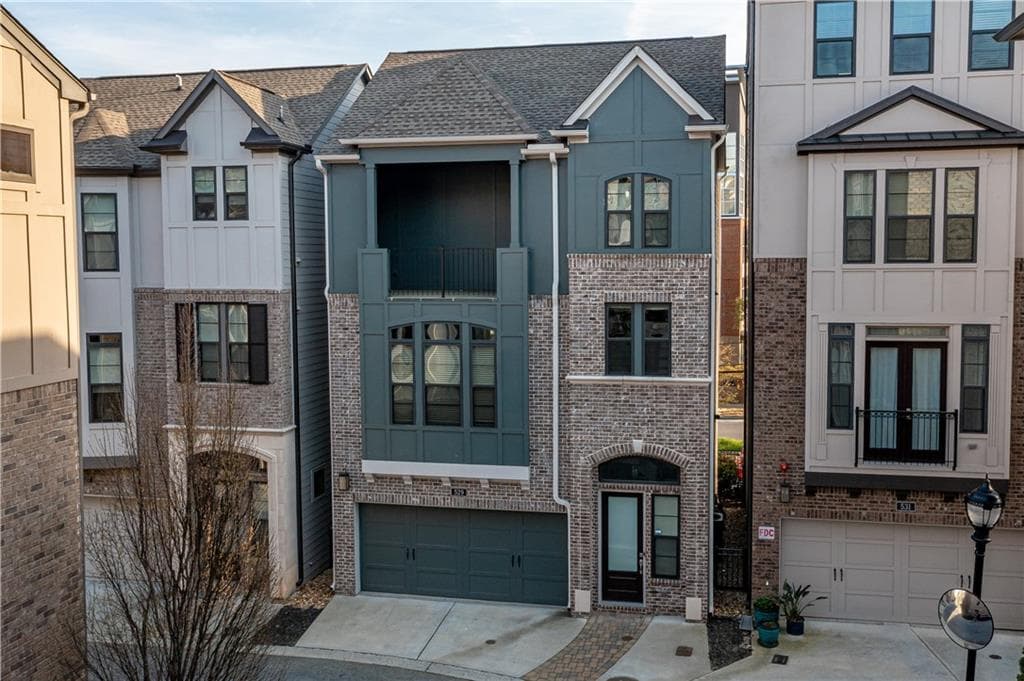 3 bedroom, 3 bathroom, 1,917 sq ft single family residence for sale at 529 Broadview Place, Atlanta, GA 30324