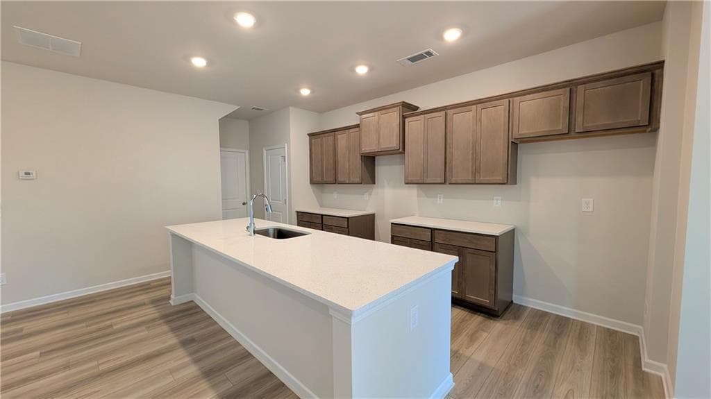 3 bedroom, 3 bathroom, 1,734 sq ft single family residence for sale at 521 Hayes Lane, Canton, GA 30115 — photo 3