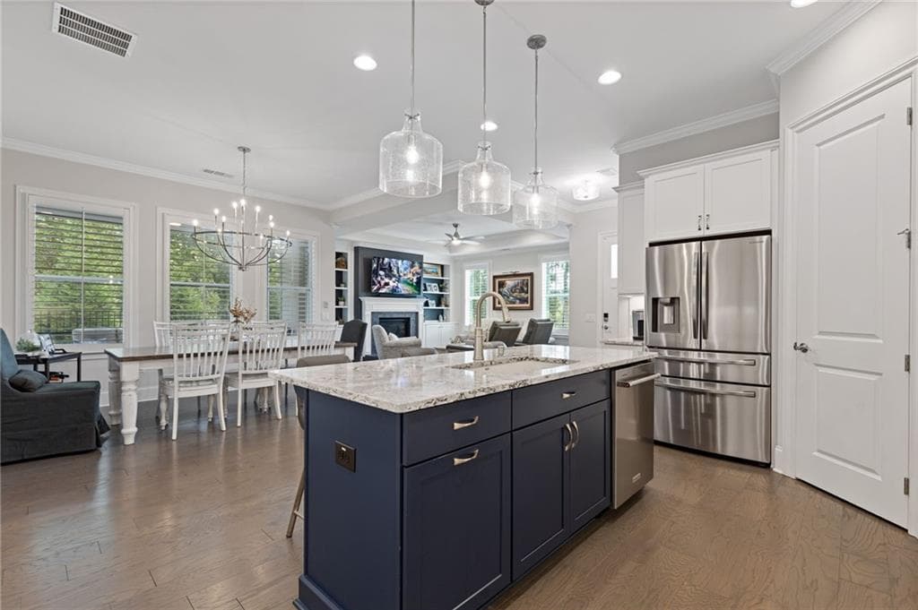 3 bedroom, 3 bathroom, 2,783 sq ft single family residence for sale at 134 Kingwood Drive, Woodstock, GA 30188 — photo 6