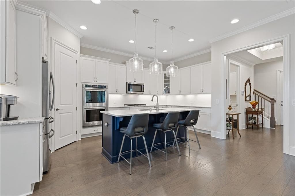 3 bedroom, 3 bathroom, 2,783 sq ft single family residence for sale at 134 Kingwood Drive, Woodstock, GA 30188 — photo 7