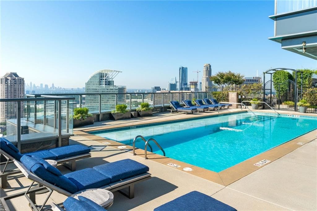 3 bedroom, 3 bathroom, 2,214 sq ft condominium for rent at 3630 Peachtree Road 2204, Atlanta, GA 30326 for $12,500 a month — photo 2