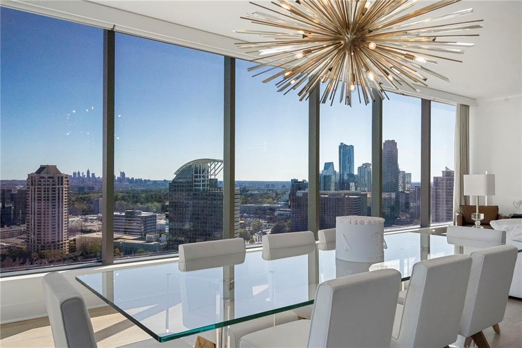 3 bedroom, 3 bathroom, 2,214 sq ft condominium for rent at 3630 Peachtree Road 2204, Atlanta, GA 30326 for $12,500 a month — photo 9