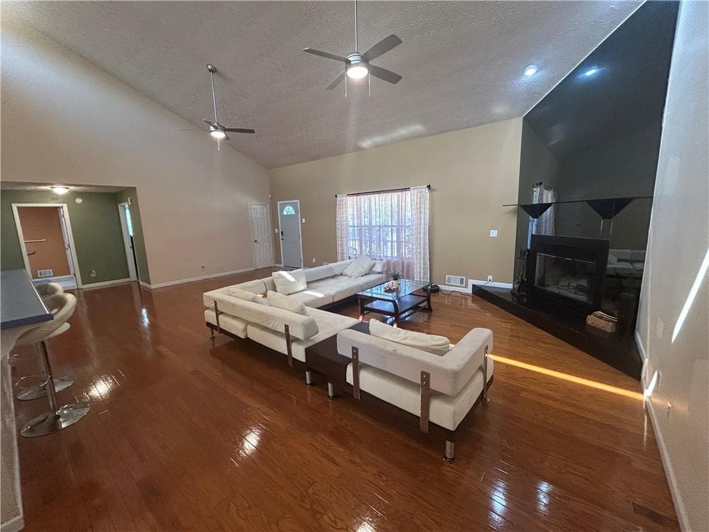 5 bedroom, 3 bathroom, 2,584 sq ft single family residence for sale at 1826 Pleasant Hill Trail, Lithonia, GA 30058 — photo 10