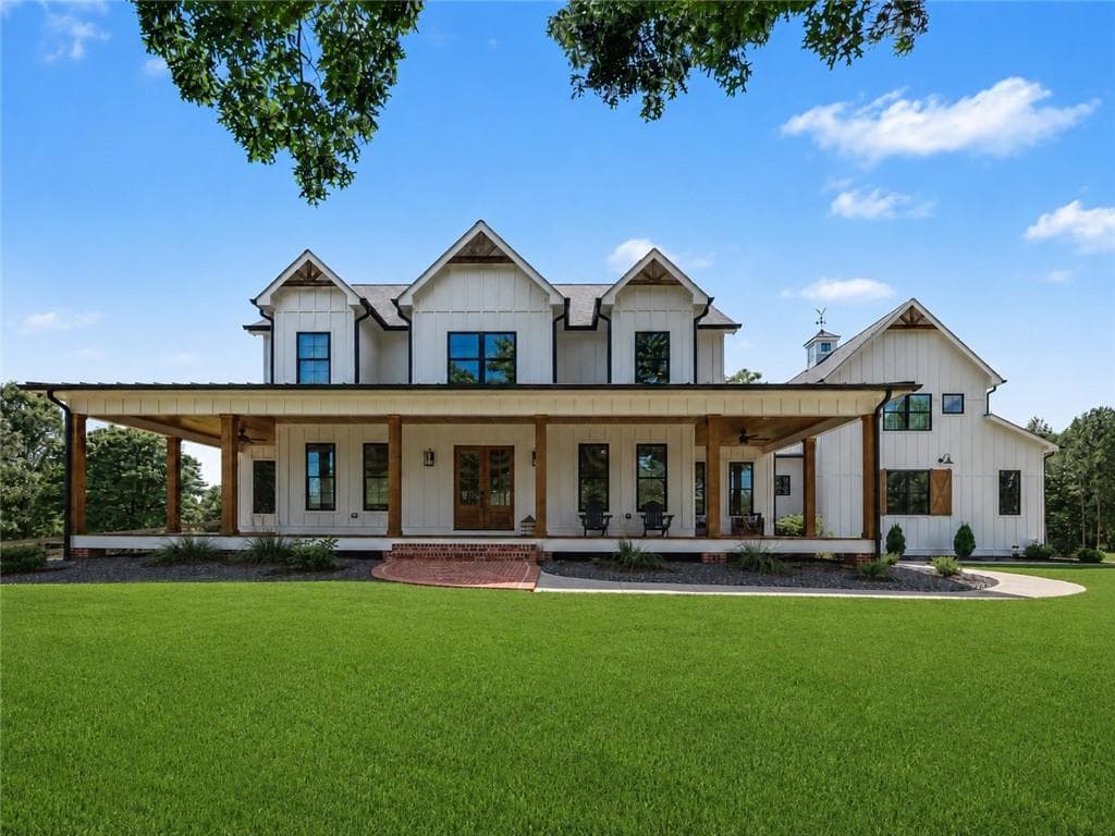 5 bedroom, 5 bathroom, 5,868 sq ft single family residence for sale at 1910 Carlan Road, Jasper, GA 30143