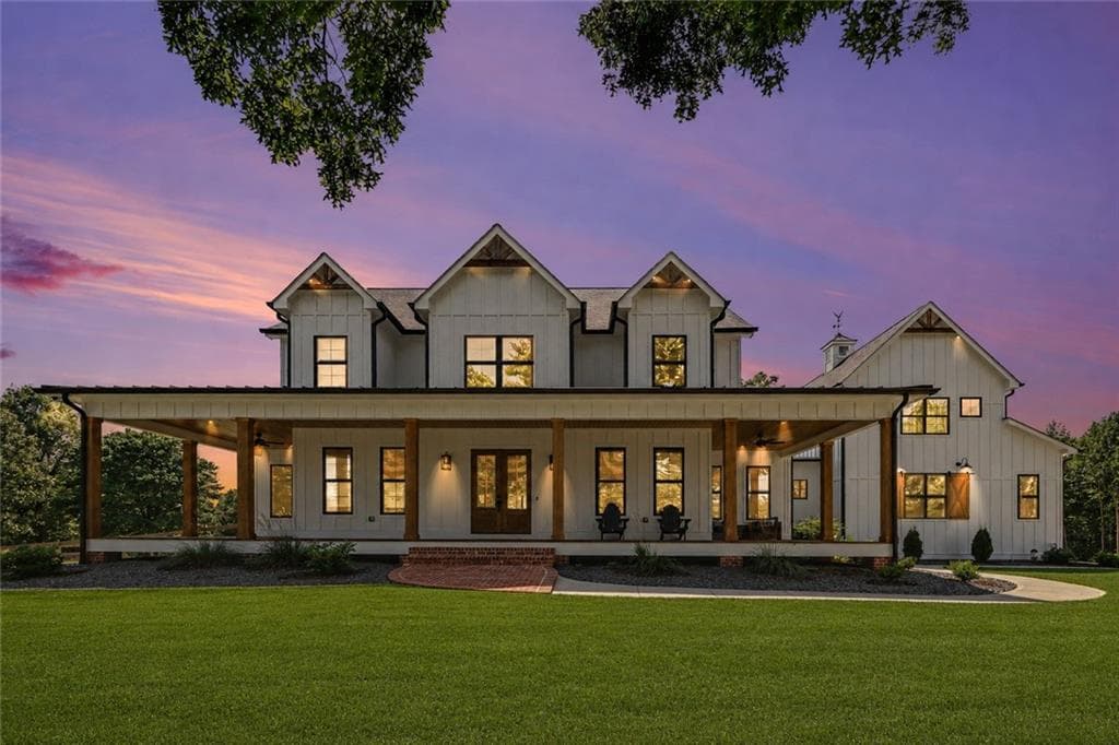 5 bedroom, 5 bathroom, 5,868 sq ft single family residence for sale at 1910 Carlan Road, Jasper, GA 30143 — photo 2