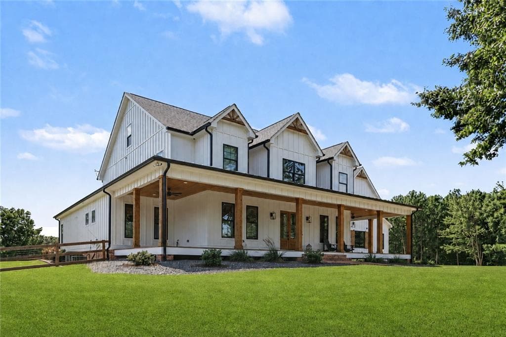 5 bedroom, 5 bathroom, 5,868 sq ft single family residence for sale at 1910 Carlan Road, Jasper, GA 30143 — photo 5