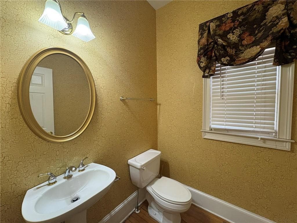 7 bedroom, 6 bathroom, 3,470 sq ft single family residence for rent at 5930 Abbotts Run Trail, Duluth, GA 30097 for $3,300 a month — photo 9