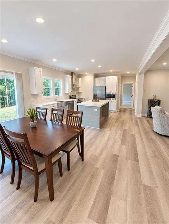 4 bedroom, 3 bathroom, 1,860 sq ft single family residence for sale at 5574 Saddle Club Road, Gainesville, GA 30506 — photo 5