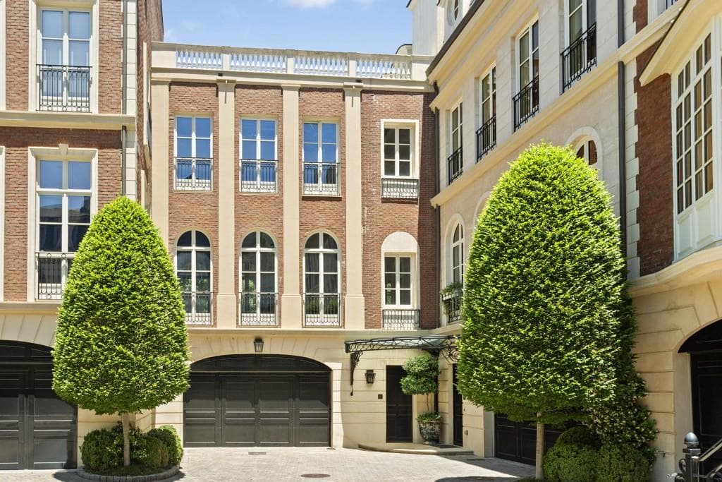 7,152 sq ft townhouse for sale at 2288 Peachtree Road 13, Atlanta, GA 30309 — photo 2