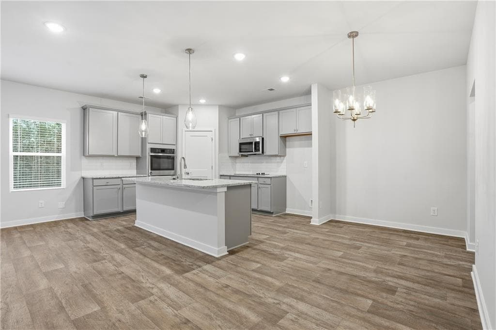 4 bedroom, 4 bathroom, 2,850 sq ft single family residence under contract at 340 Jarrett Street, Fairburn, GA 30213 — photo 6